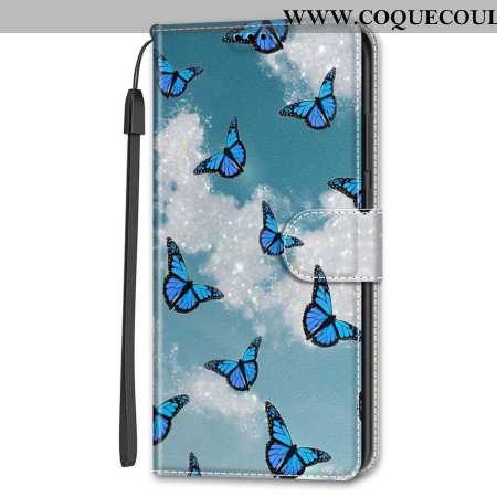 Housse Samsung Galaxy S24 5G Nuages Blancs et Papillons Bleus à Lanière